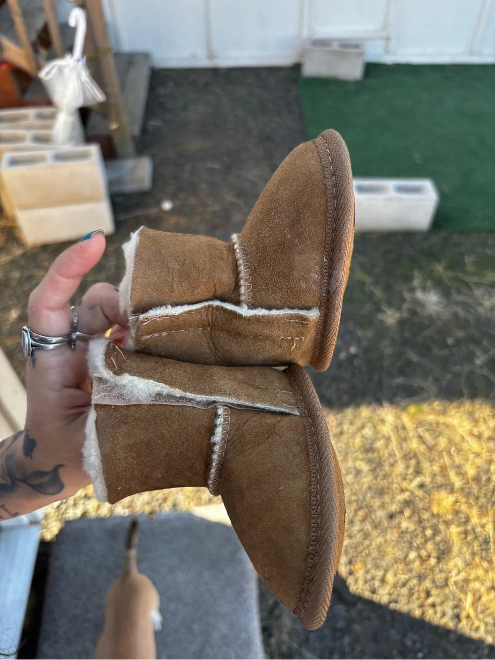 Real UGG Australia Baby/Toddler Sheepskin Boots Chestnut Size 2/3